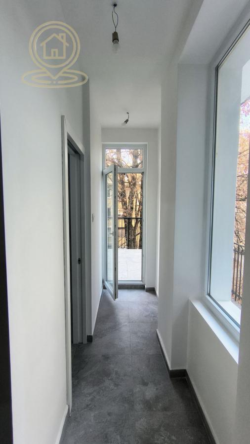 Stan na prodaju u Beogradu, Stari grad, dvosoban, 88m2, cena 289900 evra