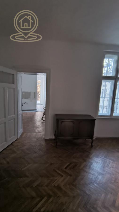 Stan na prodaju u Beogradu, Stari grad, dvosoban, 88m2, cena 289900 evra