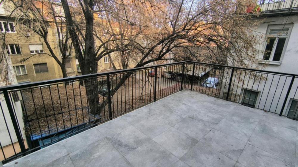 Stan na prodaju u Beogradu, Stari grad, dvosoban, 88m2, cena 289900 evra