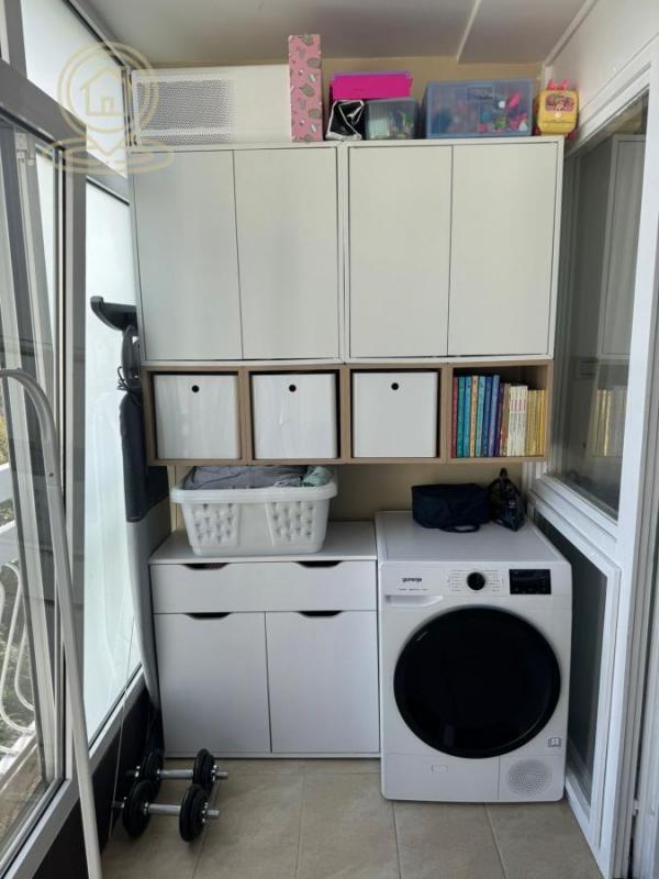 Stan na prodaju u Beogradu, Novi Beograd blok 70 (Kineski TC), dvosoban, 62m2, cena 235000 evra