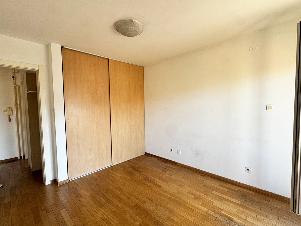 Stan na prodaju u Beogradu, Zvezdara,Dimitrija Tucovića, dvoiposoban, 58m2, cena 191000 evra