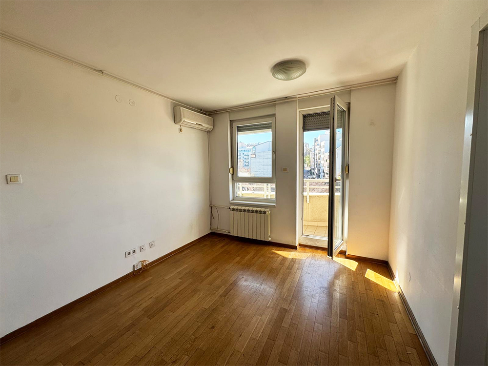 Stan na prodaju u Beogradu, Zvezdara,Dimitrija Tucovića, dvoiposoban, 58m2, cena 191000 evra