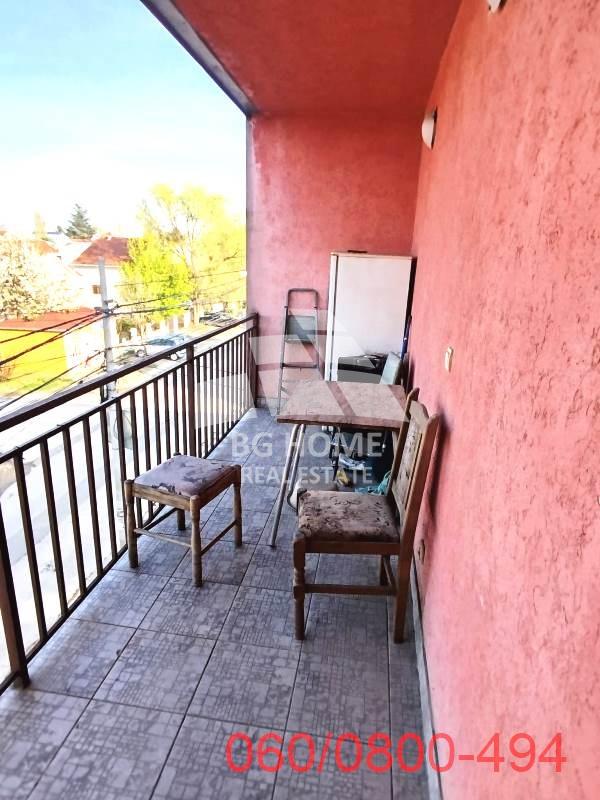 Stan na prodaju u Beogradu, Zemun, trosoban, 51m2, cena 75000 evra