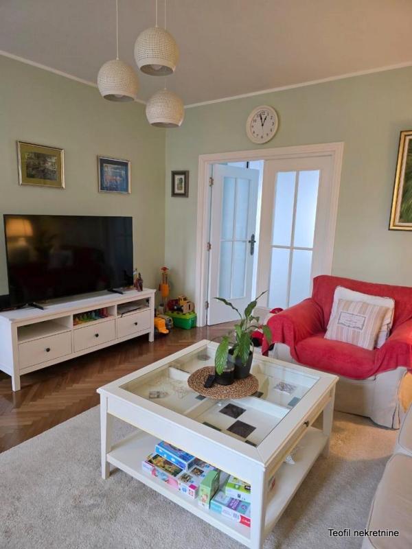 Stan na prodaju u Beogradu, Beograd (centar), trosoban, 81m2, cena 329000 evra