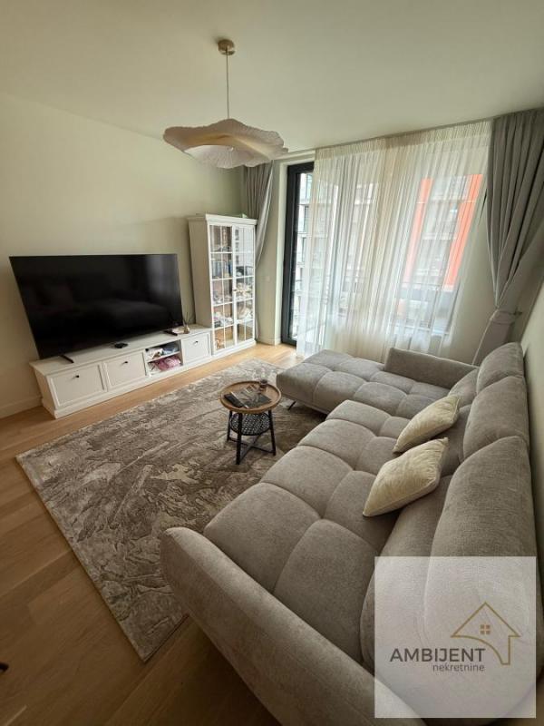Stan na prodaju u Beogradu, Beograd na vodi, dvosoban, 60m2, cena 299990 evra