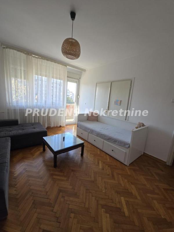 Stan na prodaju u Beogradu, Beograd (centar), dvosoban, 66m2, cena 380000 evra