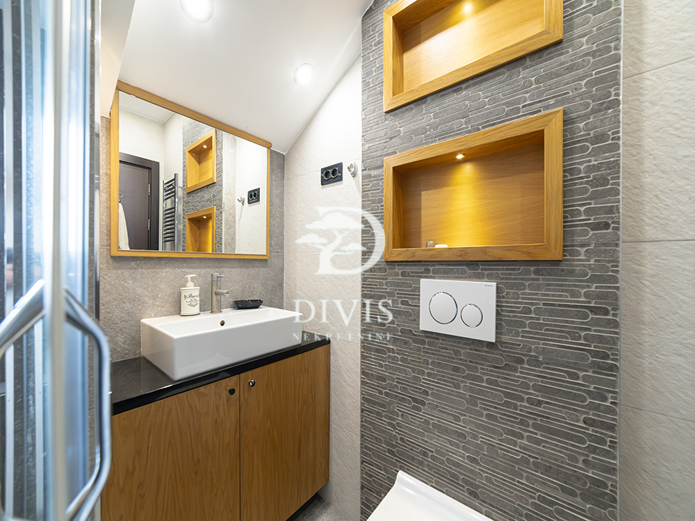 Stan na prodaju u Beogradu, Palilula, trosoban, 102m2, cena 350000 evra