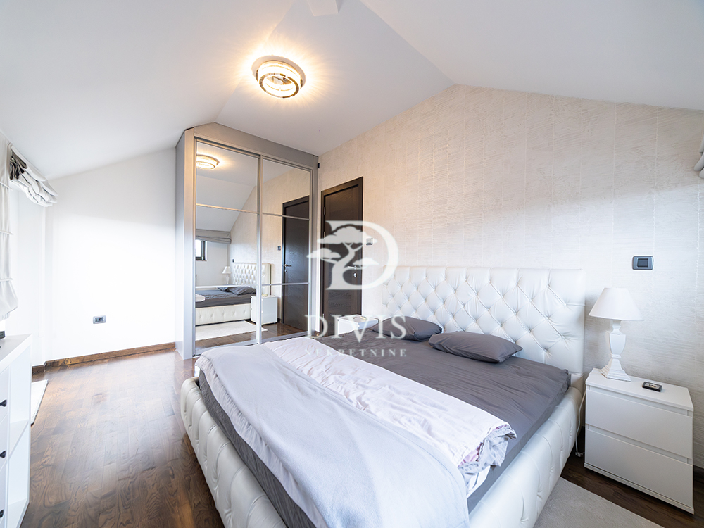 Stan na prodaju u Beogradu, Palilula, trosoban, 102m2, cena 350000 evra