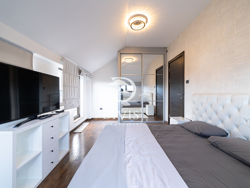 Stan na prodaju u Beogradu, Palilula, trosoban, 102m2, cena 350000 evra