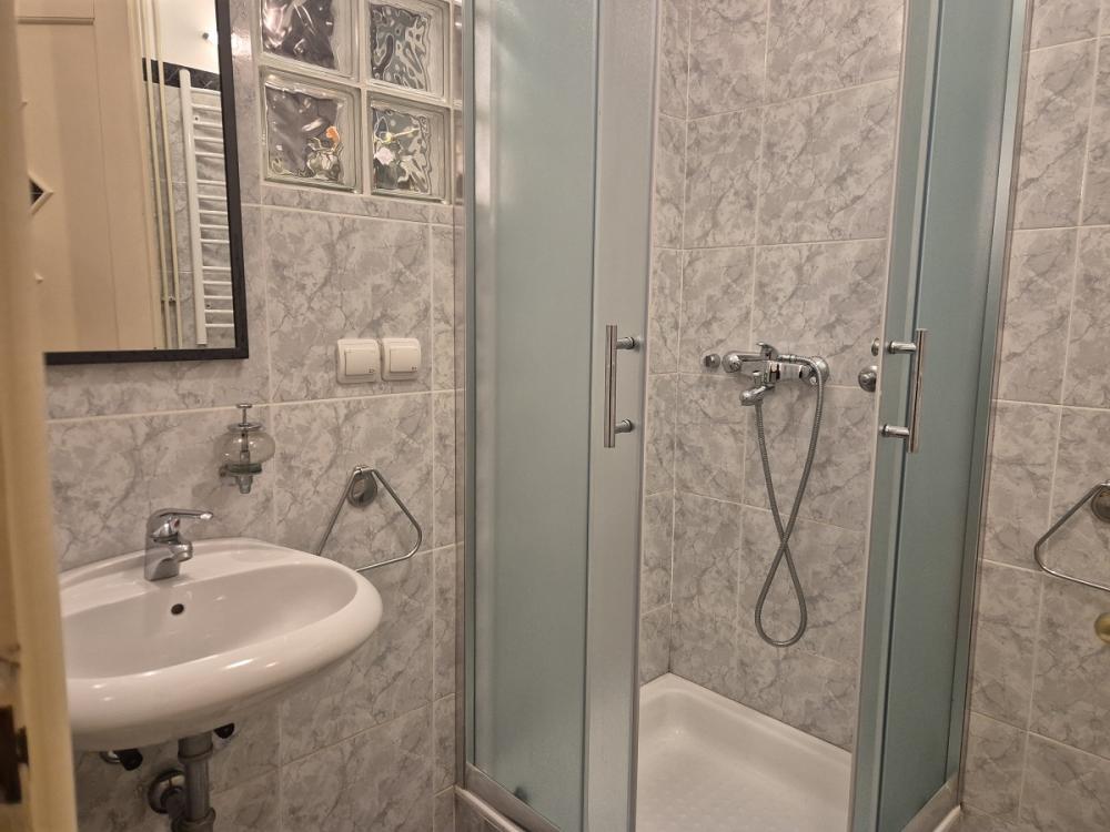 Stan na prodaju u Beogradu, Vračar,Vračar (Hram), jednosoban, 31m2, cena 133000 evra