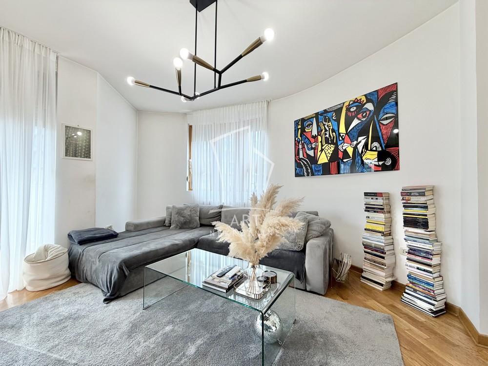 Stan na prodaju u Beogradu, Palilula, trosoban, 78m2, cena 335000 evra