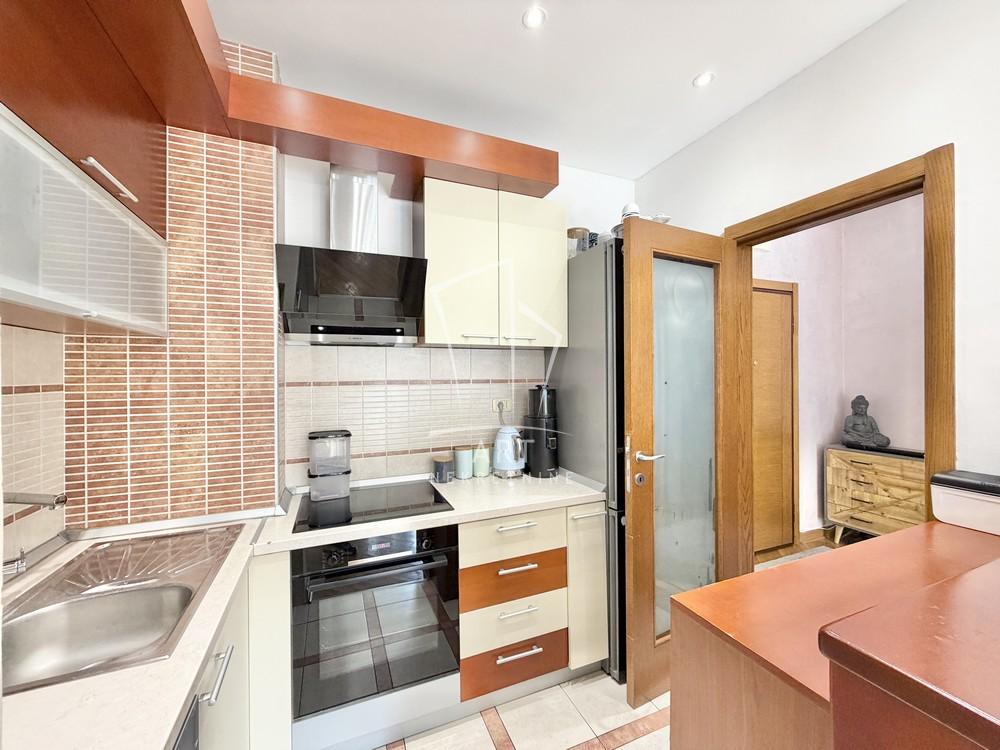 Stan na prodaju u Beogradu, Palilula, trosoban, 78m2, cena 335000 evra