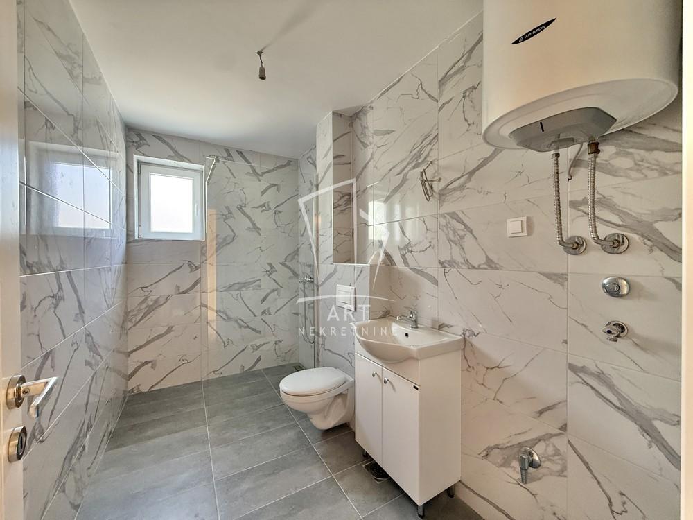 Stan na prodaju u Beogradu, Mali Mokri Lug, dvosoban, 37m2, cena 85000 evra