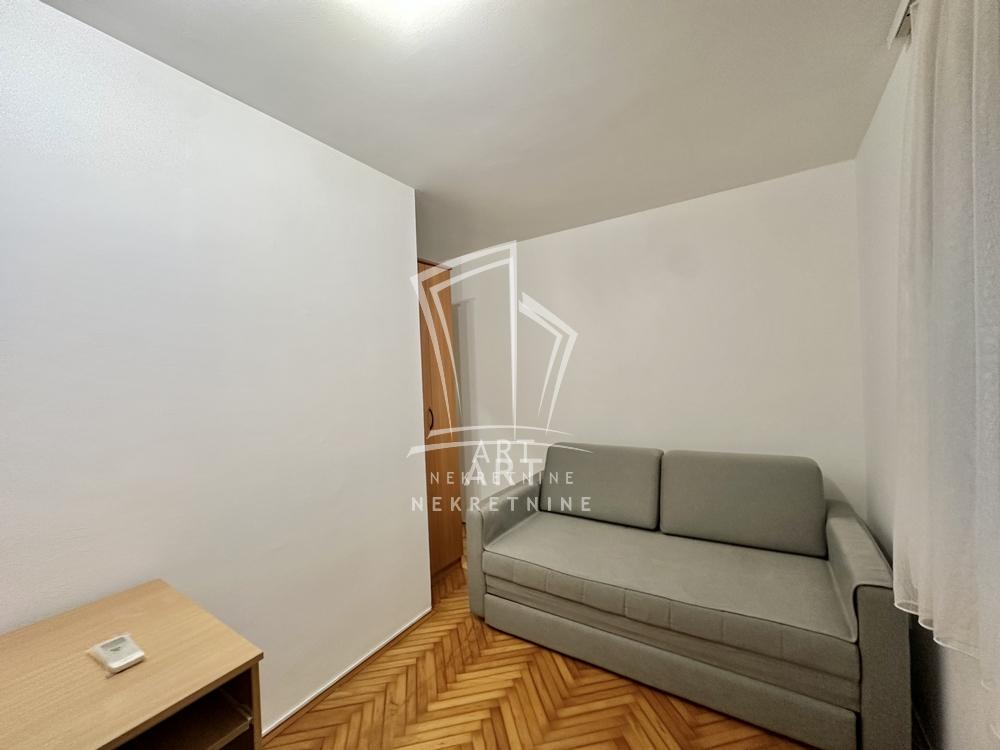 Stan na prodaju u Beogradu, Zvezdara, dvosoban, 44m2, cena 134900 evra