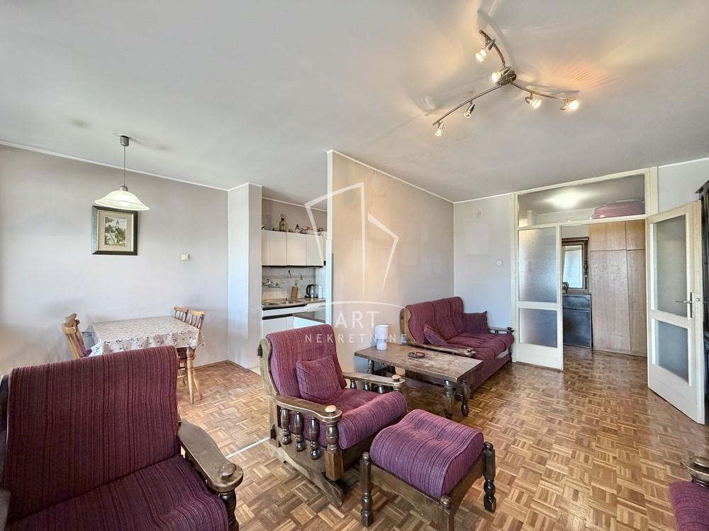 Stan na prodaju u Beogradu, Voždovac, trosoban, 81m2, cena 219000 evra