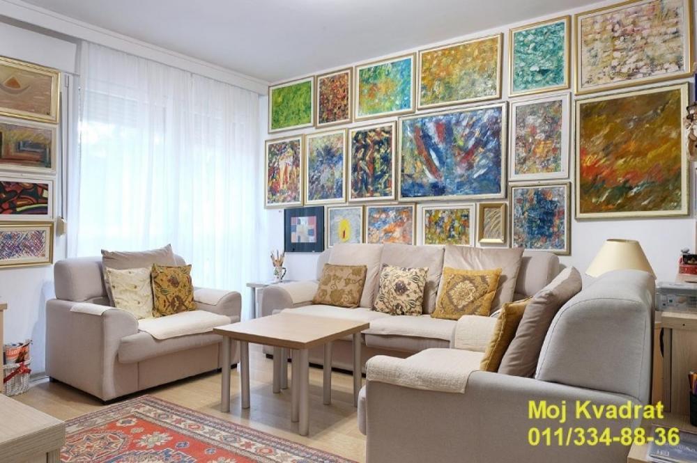 Stan na prodaju u Beogradu, Autokomanda, dvosoban, 47m2, cena 192000 evra