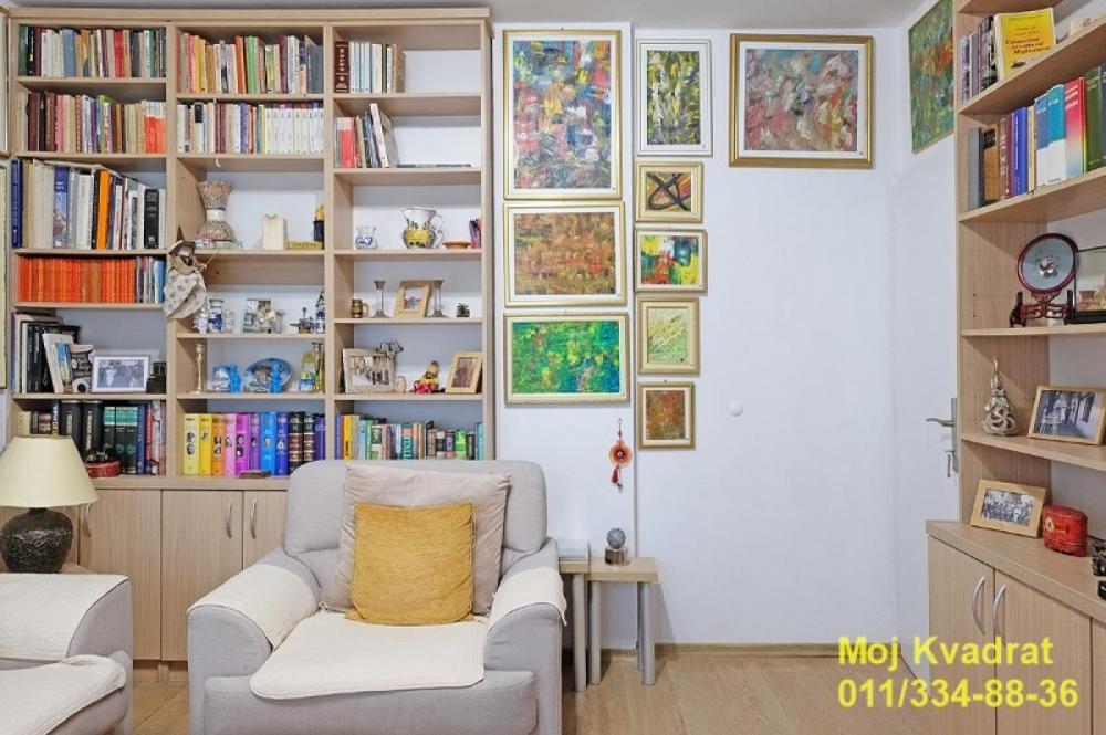 Stan na prodaju u Beogradu, Autokomanda, dvosoban, 47m2, cena 192000 evra