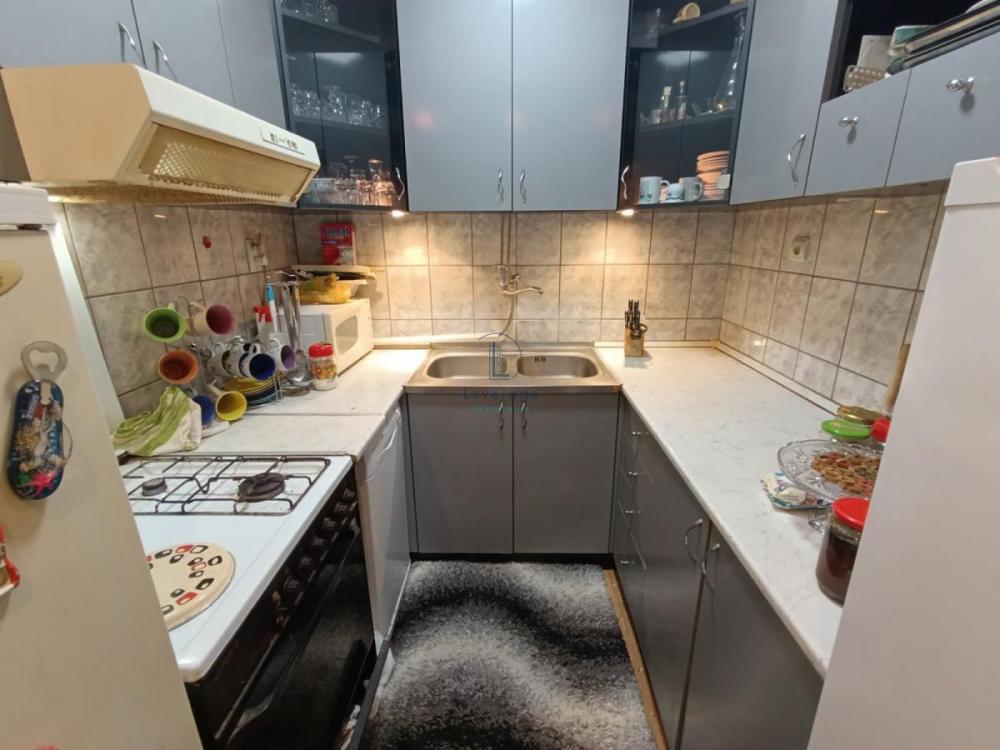 Stan na prodaju u Beogradu, jednoiposoban, 46m2, cena 71000 evra