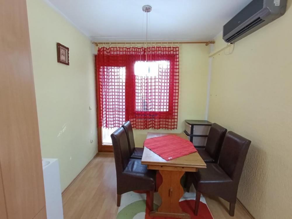 Stan na prodaju u Beogradu, jednoiposoban, 46m2, cena 71000 evra
