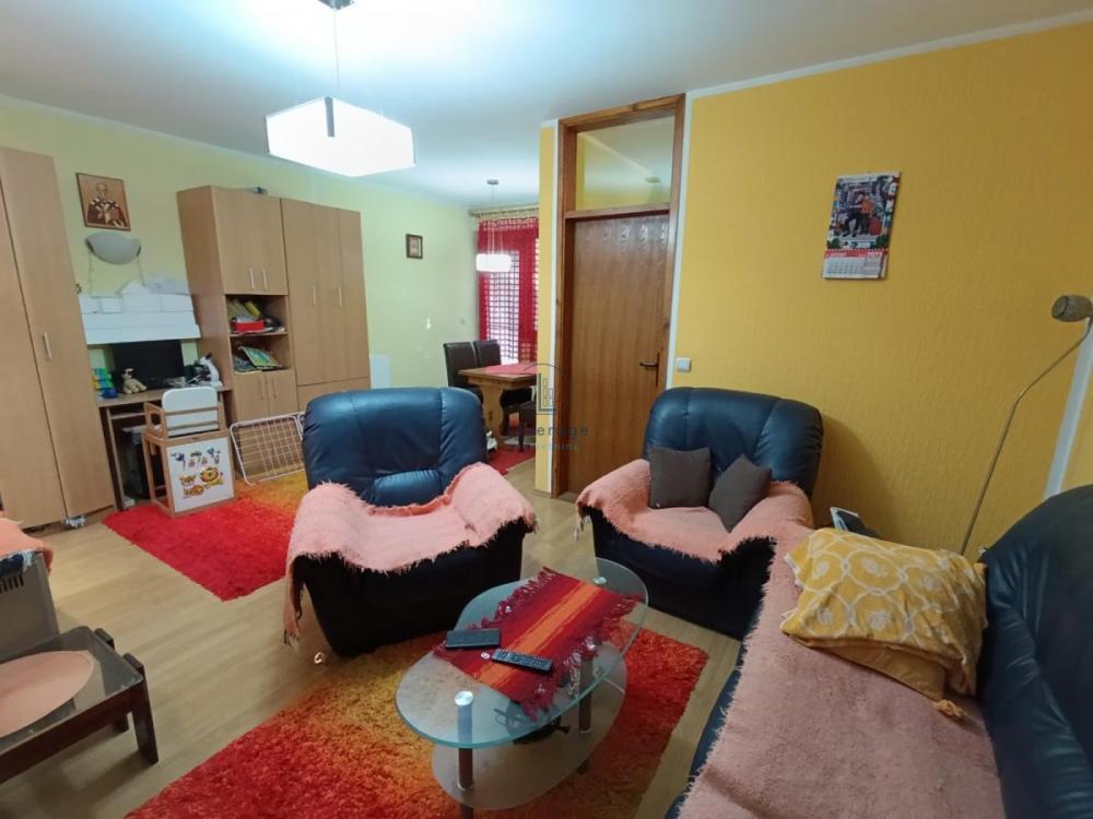 Stan na prodaju u Beogradu, jednoiposoban, 46m2, cena 71000 evra