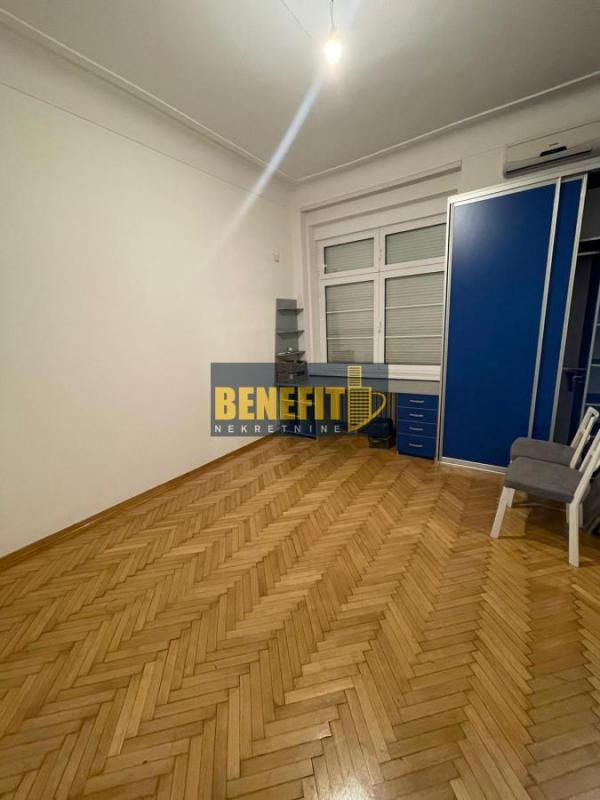 Stan na prodaju u Beogradu, Beograd (centar), 200m2, cena 1100000 evra