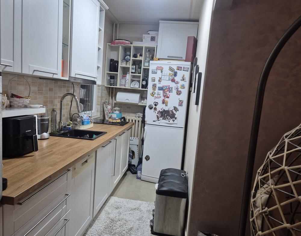 Stan na prodaju u Beogradu, Novi Beograd blok 64, 51m2, cena 192000 evra