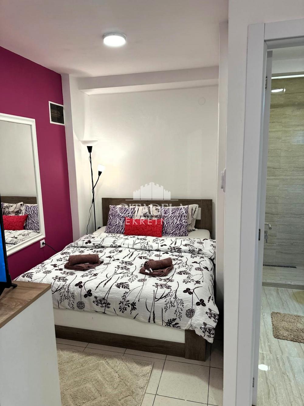 Stan na prodaju u Beogradu, Voždovac, 25m2, cena 75000 evra