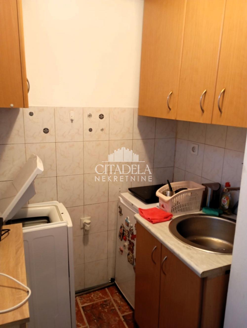 Stan na prodaju u Beogradu, Kumodraž, 22m2, cena 57200 evra