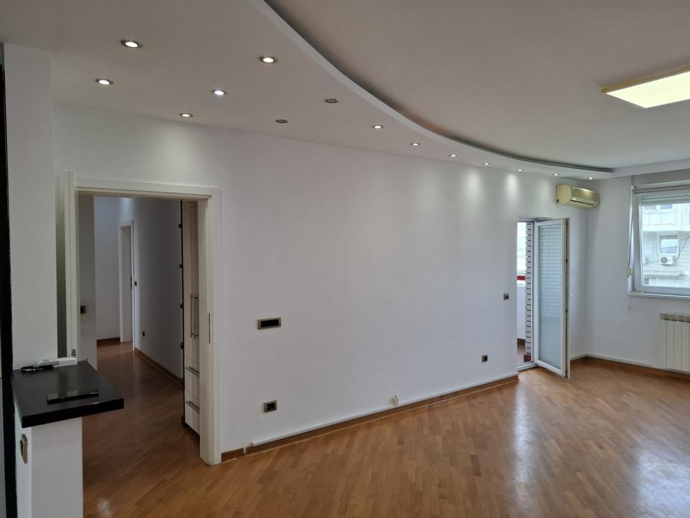 Stan na prodaju u Beogradu, Novi Beograd blok 29, 123m2, cena 553000 evra