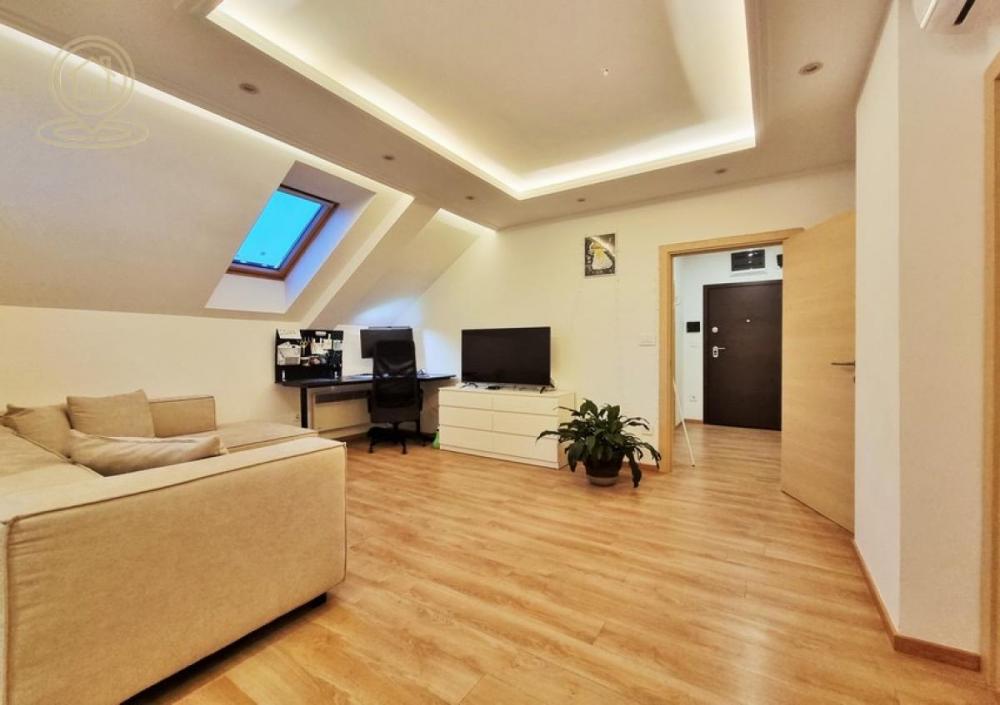 Stan na prodaju u Beogradu, Pašino brdo, cetvorosoban, 82m2, cena 287000 evra