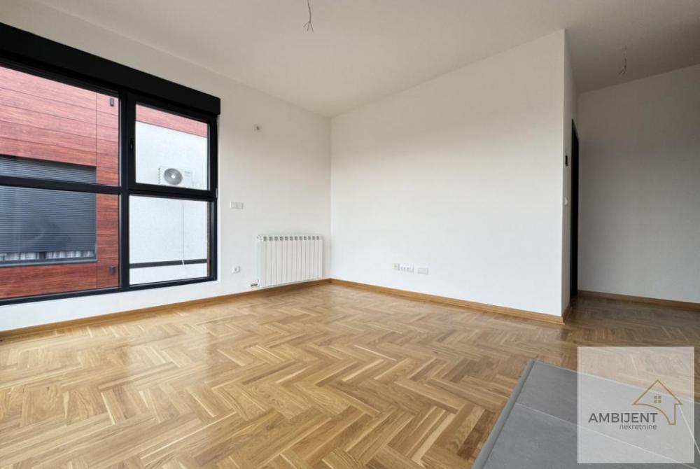 Stan na prodaju u Beogradu, Surčin, dvoiposoban, 50m2, cena 142500 evra