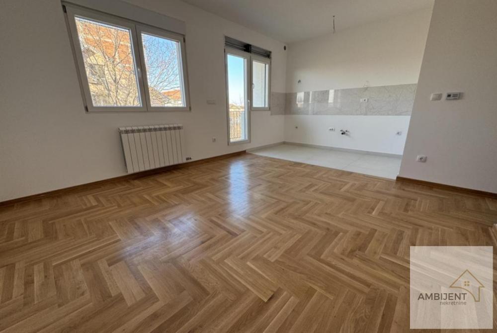 Stan na prodaju u Beogradu, Surčin, dvosoban, 47m2, cena 120200 evra