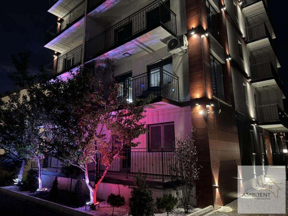 Stan na prodaju u Beogradu, Surčin, dvosoban, 41m2, cena 107900 evra