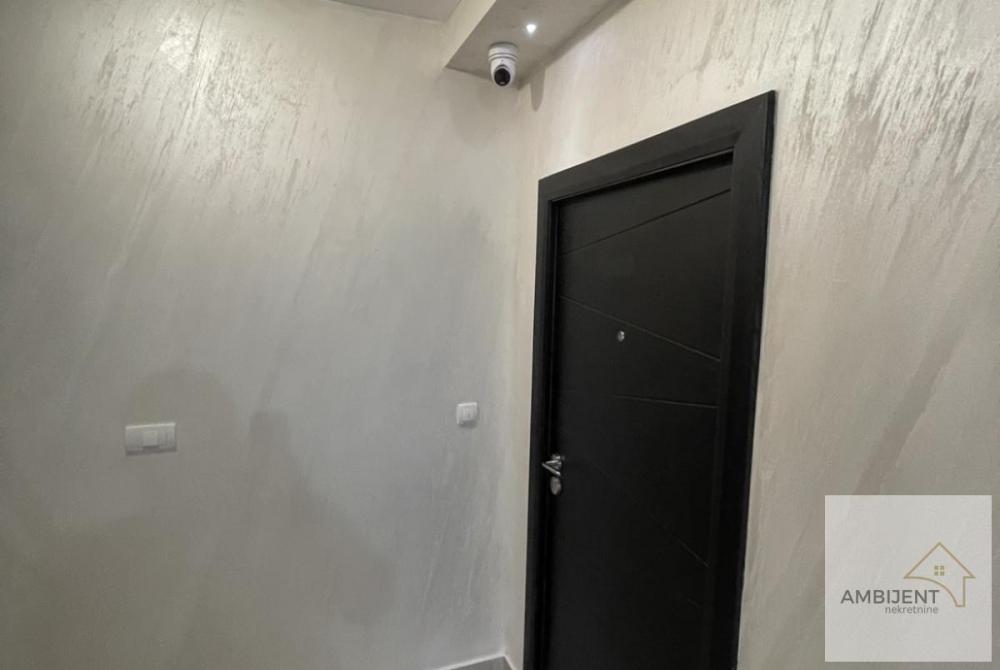 Stan na prodaju u Beogradu, Surčin, dvosoban, 41m2, cena 107900 evra