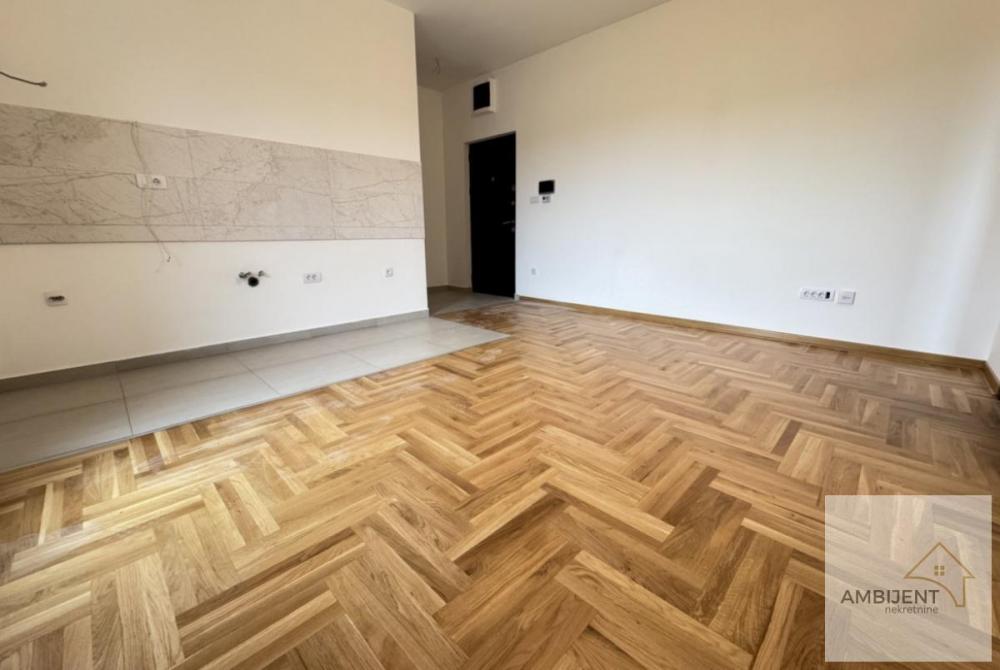 Stan na prodaju u Beogradu, Surčin, dvosoban, 41m2, cena 107900 evra