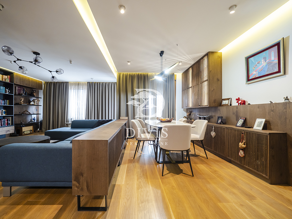 Stan na prodaju u Beogradu, Novi Beograd blok 65, trosoban, 119m2, cena 490000 evra