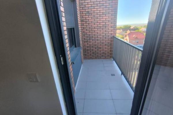 Stan na prodaju u Beogradu, Surčin, dvoiposoban, 58m2, cena 140000 evra