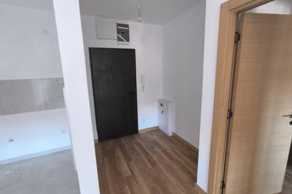 Stan na prodaju u Beogradu, Surčin, dvoiposoban, 58m2, cena 140000 evra