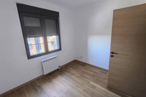 Stan na prodaju u Beogradu, Surčin, dvoiposoban, 58m2, cena 140000 evra