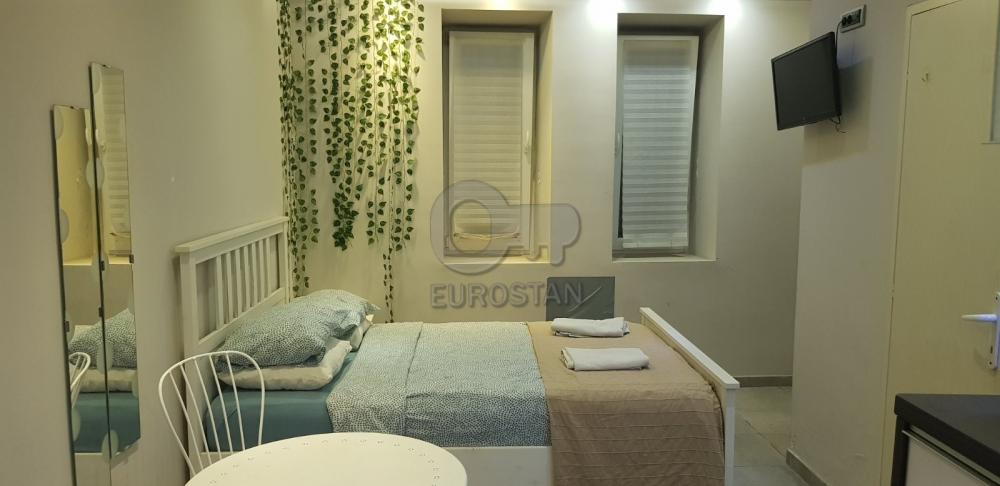 Stan na prodaju u Beogradu, Beograd (centar), 21m2, cena 90000 evra