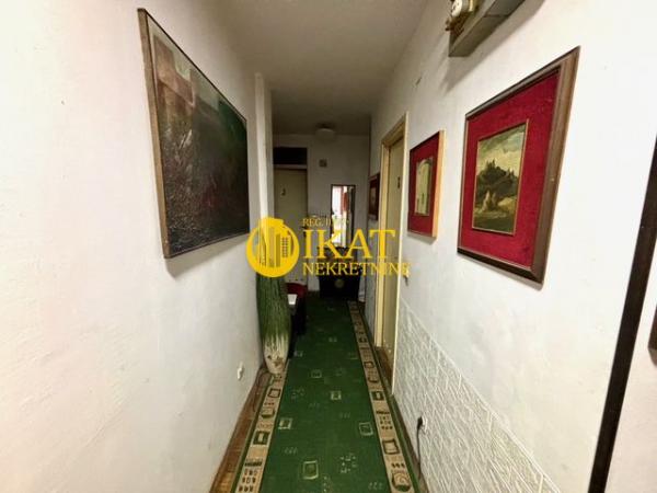 Stan na prodaju u Beogradu, Zvezdara, troiposoban, 81m2, cena 180000 evra