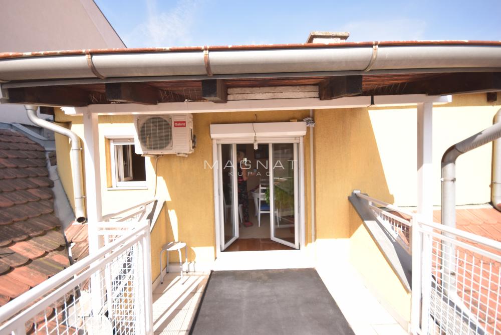 Stan na prodaju u Beogradu, Vračar (Hram), trosoban, 95m2, cena 260000 evra