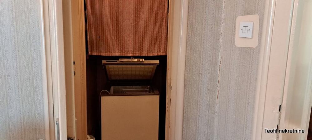 Stan na prodaju u Beogradu, Savski venac, cetvorosoban, 101m2, cena 455000 evra