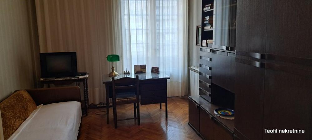 Stan na prodaju u Beogradu, Savski venac, cetvorosoban, 101m2, cena 455000 evra