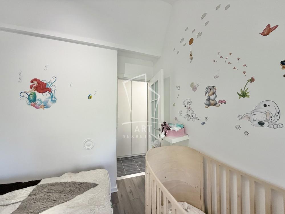 Stan na prodaju u Beogradu, Čukarica, dvosoban, 49m2, cena 177000 evra