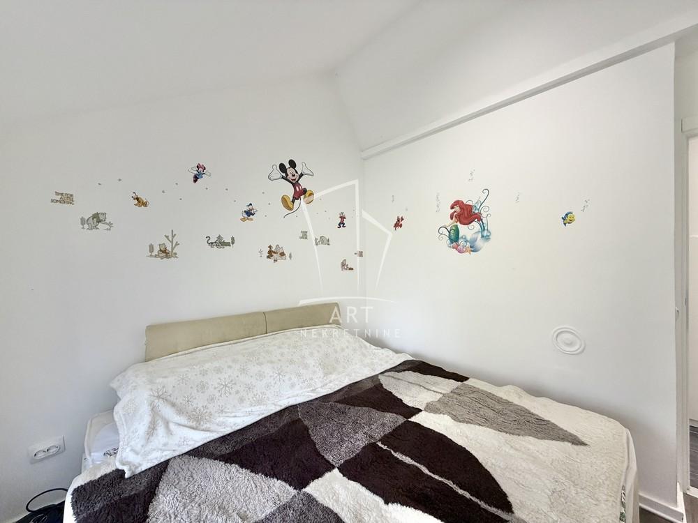 Stan na prodaju u Beogradu, Čukarica, dvosoban, 49m2, cena 177000 evra