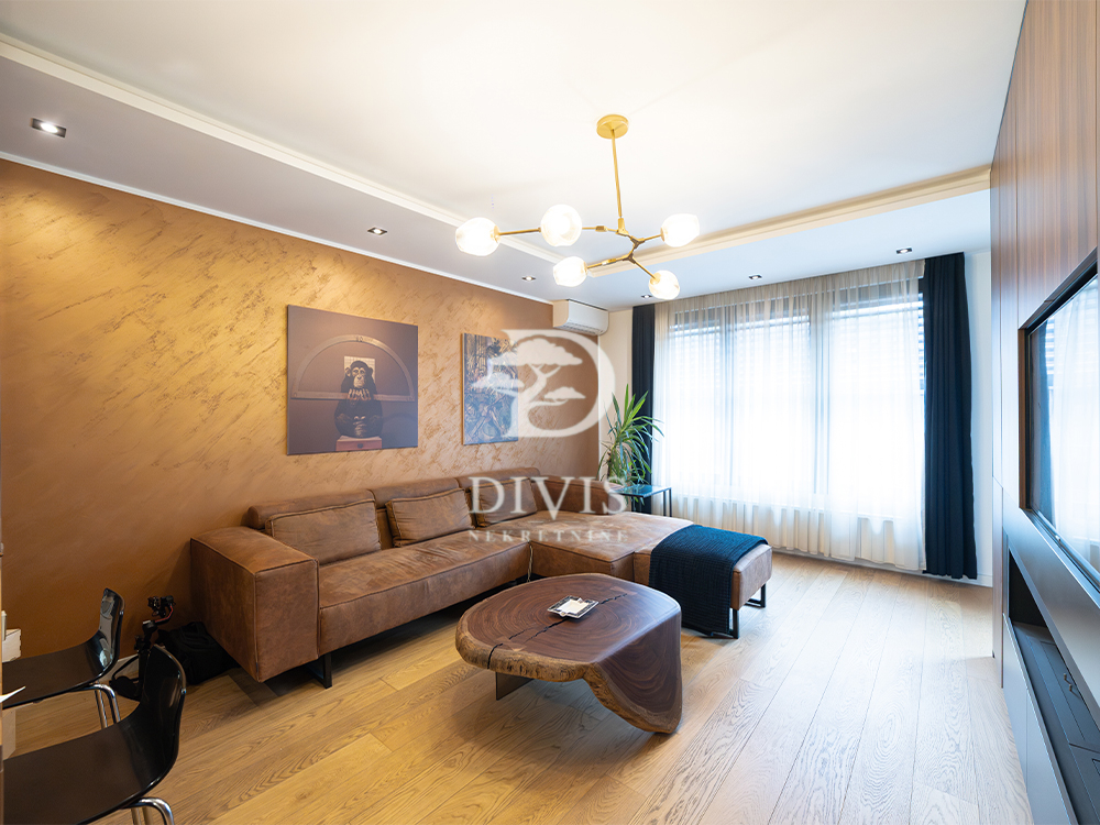 Stan na prodaju u Beogradu, Dorćol, dvosoban, 51m2, cena 306000 evra