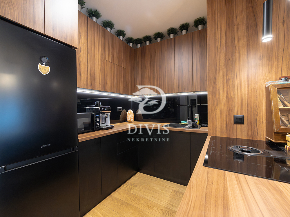 Stan na prodaju u Beogradu, Dorćol, dvosoban, 51m2, cena 306000 evra