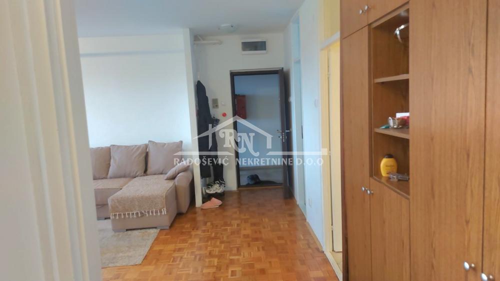 Stan na prodaju u Beogradu, Banjica, jednoiposoban, 55m2, cena 165000 evra