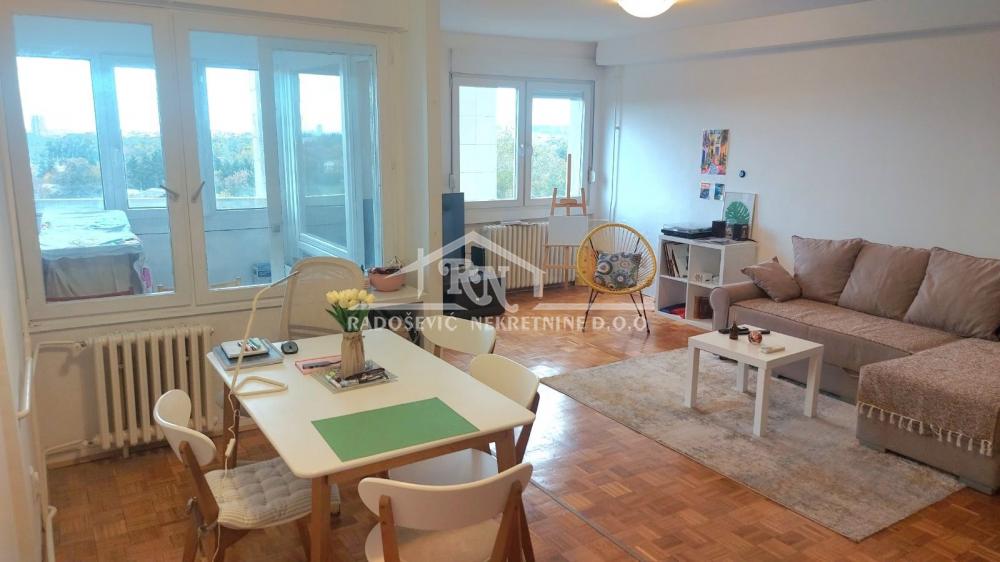 Stan na prodaju u Beogradu, Banjica, jednoiposoban, 55m2, cena 165000 evra